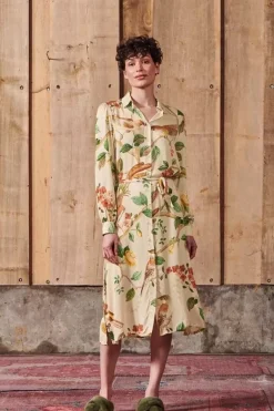 Kleid Lange Armel Good Nightingale Sand