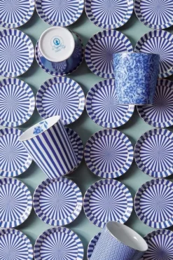 Royal Stripes Tasse Blumen & Teebeutelablage